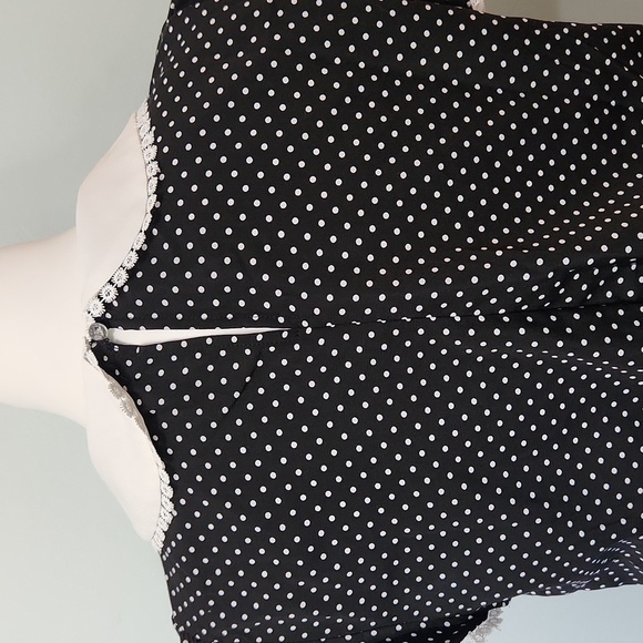 Lipslide Black & White Polka Dot top - Picture 8 of 11
